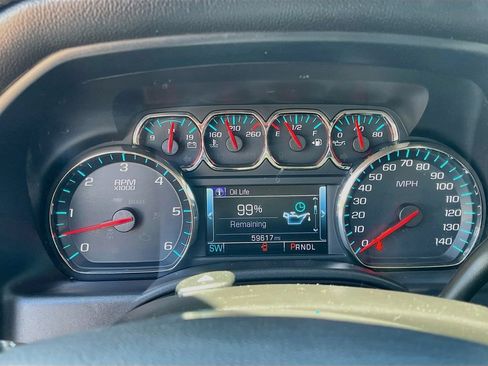 Used 2018 Chevrolet Silverado 1500 LT w/ All Star Edition AWD/4WD image 12