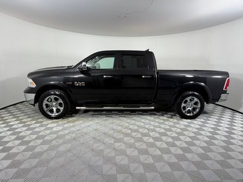 Used 2018 RAM 1500 Laramie AWD/4WD image 9