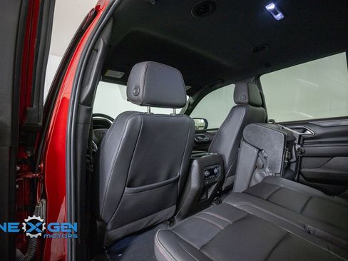 Used 2022 Chevrolet Tahoe RST w/ Luxury Package AWD/4WD image 26