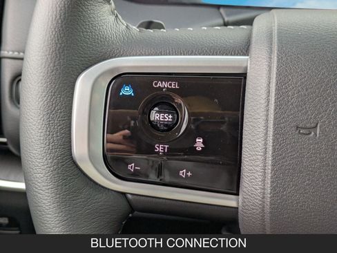 New 2026 Nissan Armada SV image 17