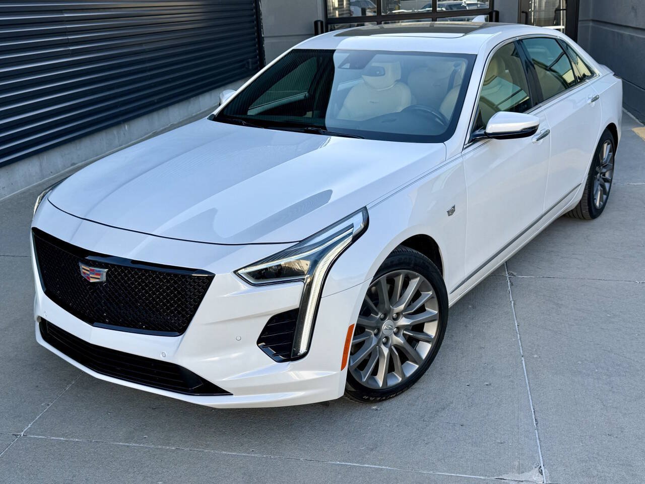 Used 2020 Cadillac CT6 Luxury AWD/4WD image 2