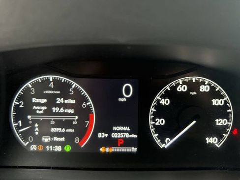 Used 2025 Honda Pilot EX-L image 15
