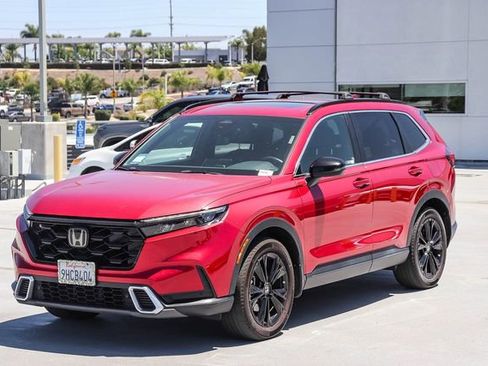 Used 2023 Honda CR-V Sport Touring image 3