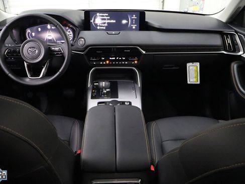 Used 2025 MAZDA CX-70 Plug-In Hybrid w/ Premium Pkg image 32
