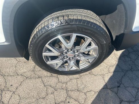 Used 2020 GMC Acadia SLT w/ Premium Package image 37