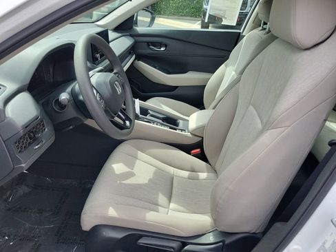 Certified 2023 Honda Accord LX image 16