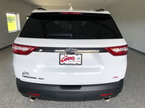 Used 2021 Chevrolet Traverse RS AWD/4WD image 3