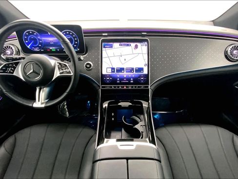 Certified 2023 Mercedes-Benz EQE 350+ 4MATIC SUV image 19