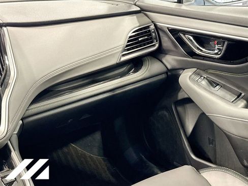 Certified 2025 Subaru Outback Onyx Edition XT AWD/4WD image 25