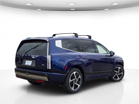 New 2026 Hyundai Ioniq 9 Calligraphy image 8