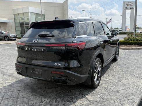 Certified 2024 INFINITI QX60 Luxe image 7