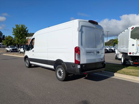 New 2026 Ford Transit 250 148 Medium Roof RWD image 6