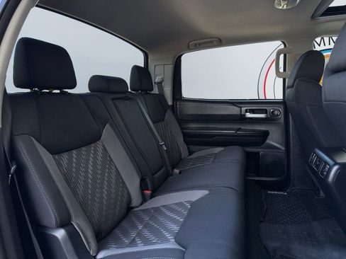 Used 2018 Toyota Tundra SR5 image 23