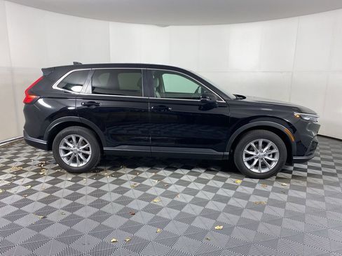 Used 2023 Honda CR-V EX image 4