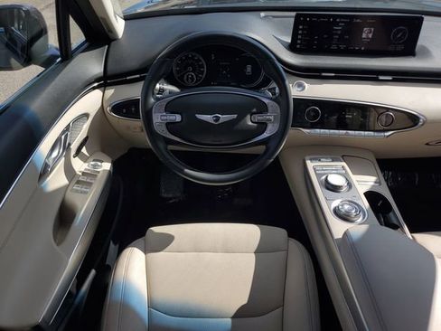 Used 2022 Genesis GV70 2.5T w/ Select Package image 19