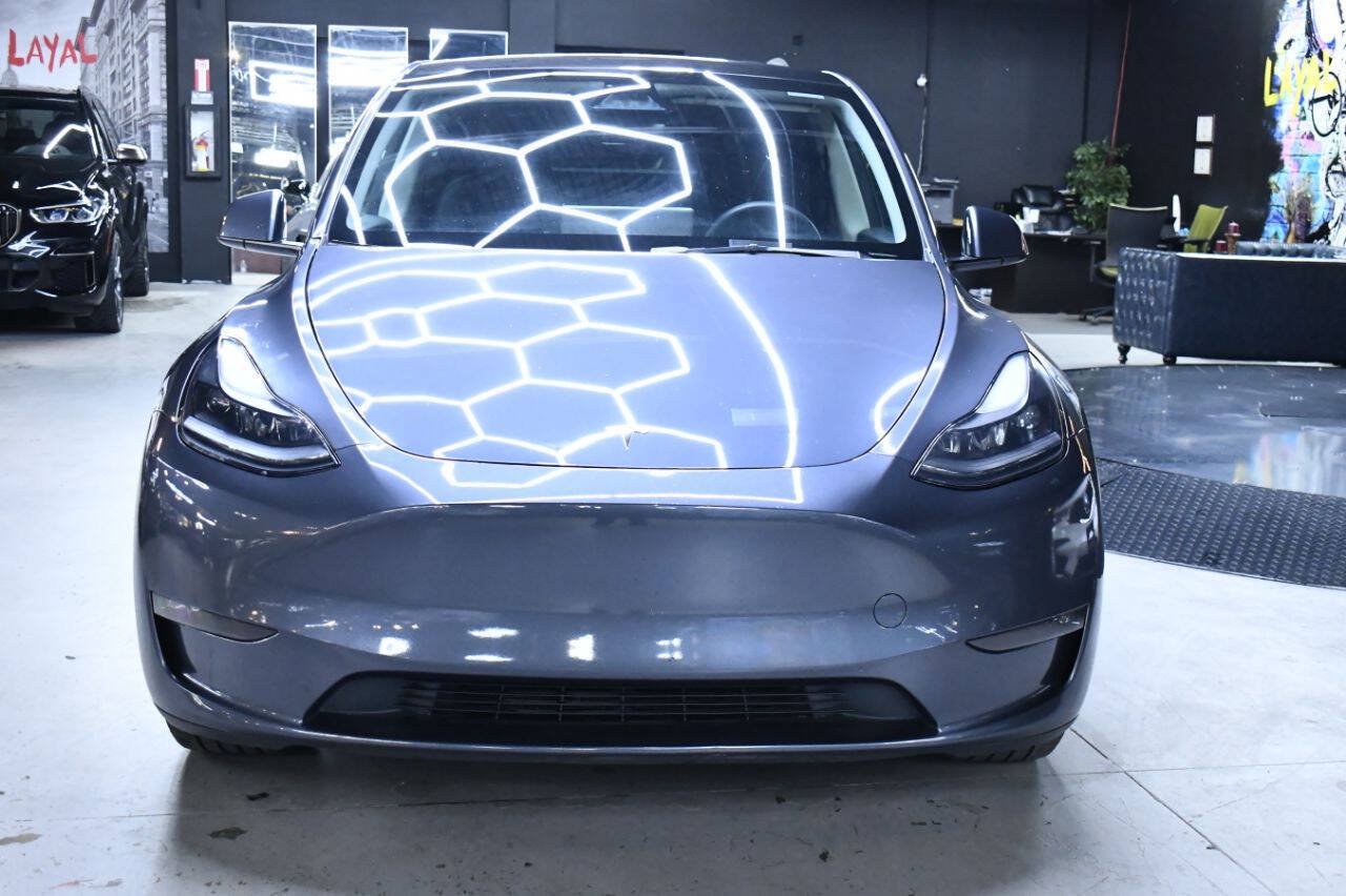 Used 2023 Tesla Model Y Long Range AWD/4WD image 4