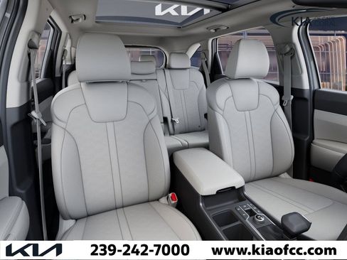 New 2026 Kia Sorento S image 15