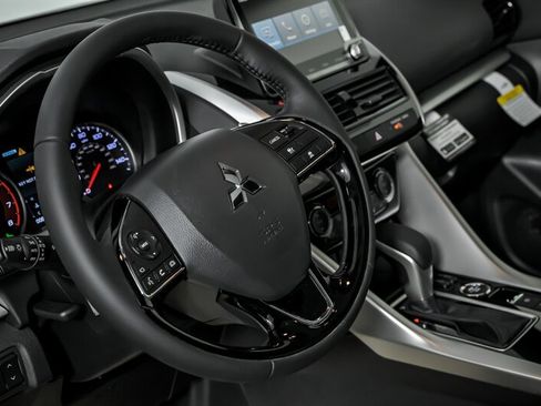 New 2026 Mitsubishi Eclipse Cross SEL image 16