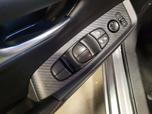 Used 2025 Nissan Sentra SV image 27