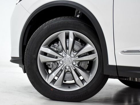 New 2026 Acura MDX SH-AWD image 29