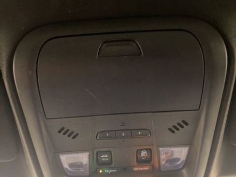 Used 2020 Cadillac XT4 Sport image 14