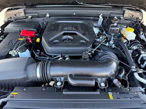 New 2026 Jeep Wrangler Unlimited Rubicon image 11