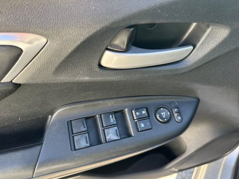 Used 2015 Honda Fit LX image 12