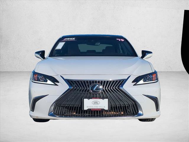 Used 2019 Lexus ES 350 w/ Premium Package FWD image 2