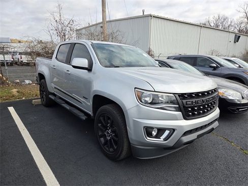 Used 2020 Chevrolet Colorado LT w/ Colorado RST Special Edition image 3