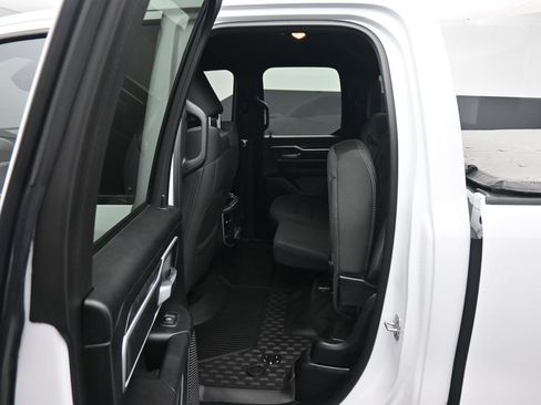 Used 2021 RAM 1500 Big Horn AWD/4WD image 33