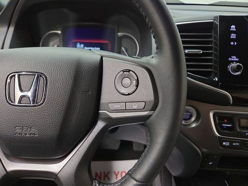 Used 2024 Honda Passport EX-L image 19