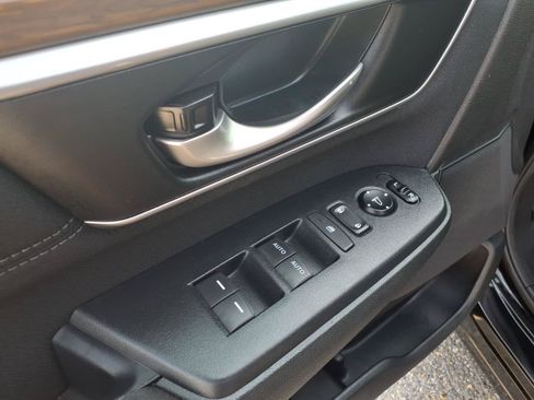 Used 2019 Honda CR-V EX image 19