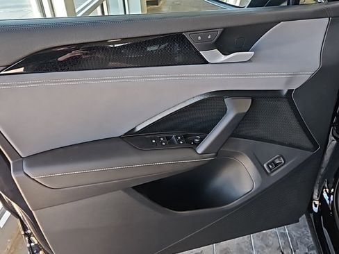 New 2026 Volkswagen Tiguan SE image 26