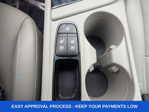 Used 2019 Kia Niro EX Premium image 31