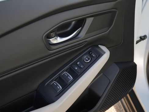 Used 2024 Honda Accord EX image 5