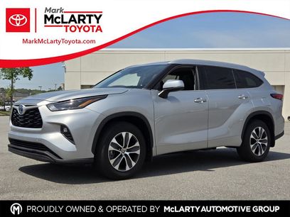 Used 2022 Toyota Highlander XLE