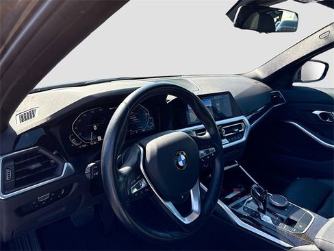 Used 2021 BMW 330e xDrive 330e xDrive w/ Premium Package image 11