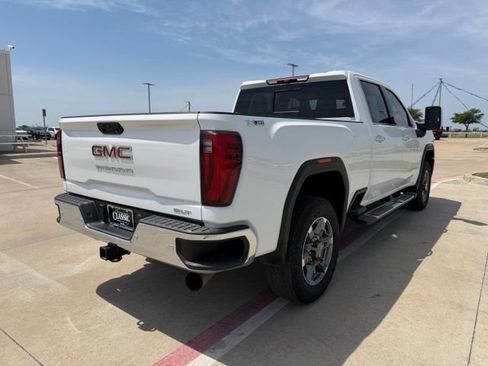 Used 2026 GMC Sierra 2500 SLT w/ SLT Premium Package AWD/4WD image 4