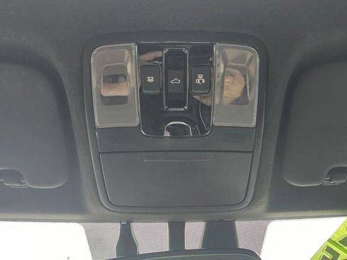 Used 2023 Kia Forte GT-Line w/ GT-Line Premium Package FWD image 32