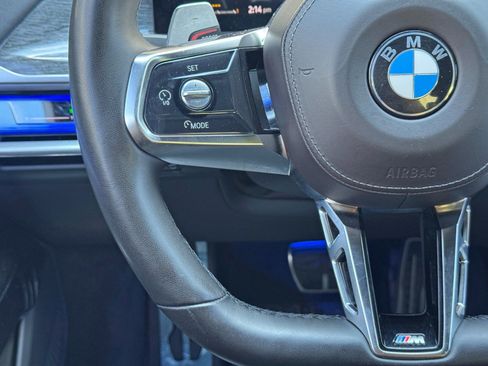 Used 2023 BMW 740i RWD image 23