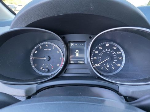 Used 2017 Hyundai Santa Fe Sport image 14
