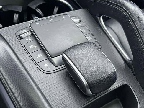 Used 2022 Mercedes-Benz GLE 350 4MATIC image 28