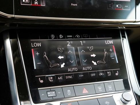 Used 2023 Audi Q7 3.0T Premium Plus w/ Premium Plus Package AWD/4WD image 29