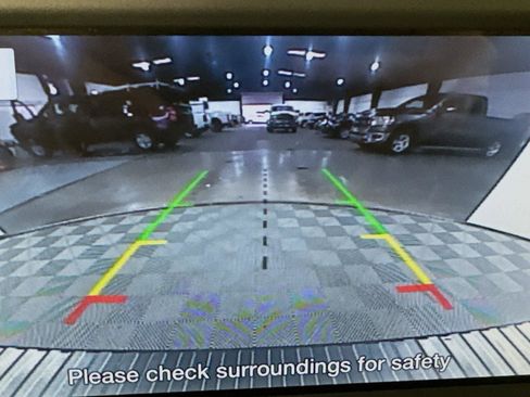 Used 2022 Ford Maverick XL image 18