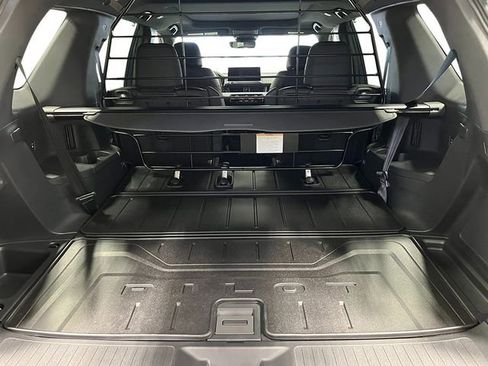 New 2026 Honda Pilot TrailSport image 27