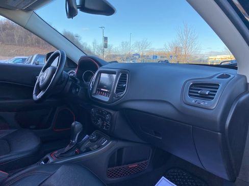 Certified 2020 Jeep Compass Trailhawk w/ Cold Weather Group image 8