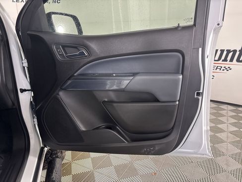 Used 2019 Chevrolet Colorado Z71 image 27