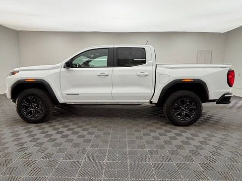 Used 2025 GMC Canyon Elevation AWD/4WD image 10