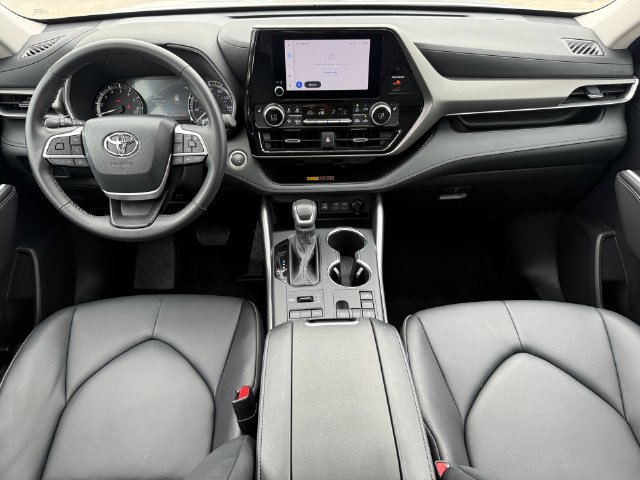 Used 2026 Toyota Highlander XLE AWD/4WD image 21