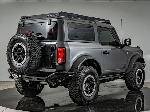 Used 2022 Ford Bronco 2-Door w/ Sasquatch Package AWD/4WD image 5